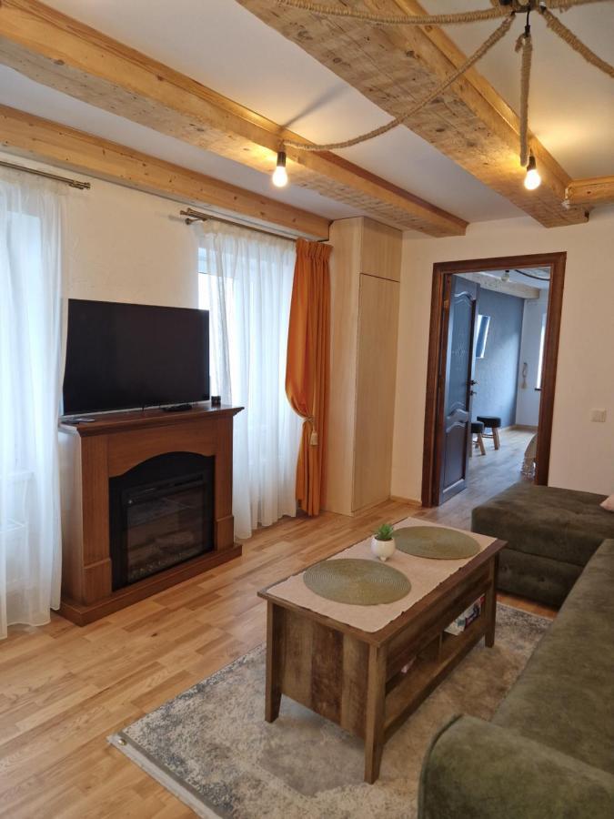 Evelyn'S Place Apartment Brasov Exterior photo